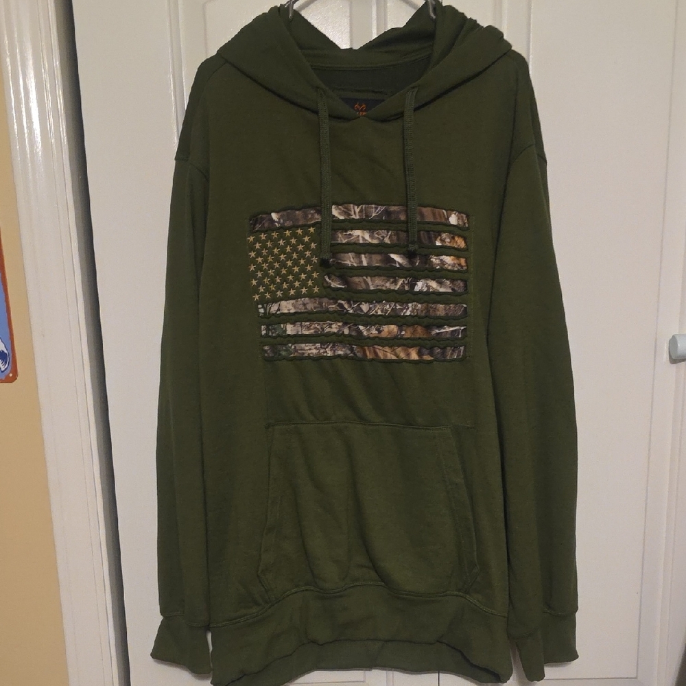 Realtree Olive Camouflage Flag Hoodie